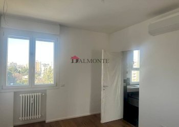 Camera da letto - Quadrilocale via Roselle, Bologna (zona Mazzini) - foto 34