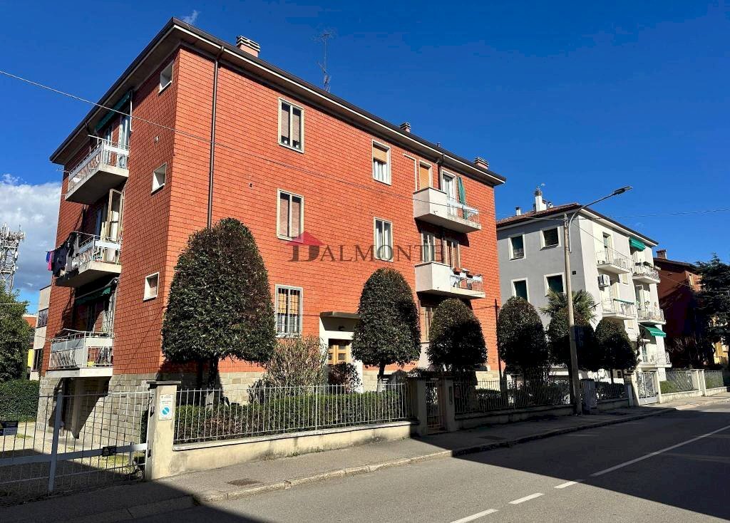 Facciata - Trilocale via Luca Signorelli, Bologna (zona Mazzini) - foto 1