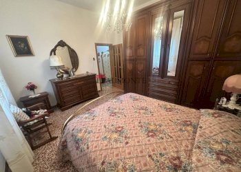 Camera da letto - Trilocale via Luca Signorelli, Bologna (zona Mazzini) - foto 14