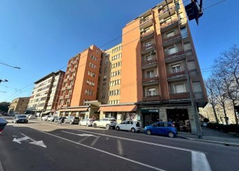 Facciata - Four-room apartment Bologna (neighborhood Massarenti) - photo 1