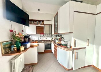 Cucina - Four-room apartment via Cardinale Gil De Albornoz, Bologna (neighborhood Mazzini) - photo 8