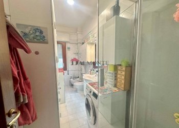 Bagno - Four-room apartment via Cardinale Gil De Albornoz, Bologna (neighborhood Mazzini) - photo 17