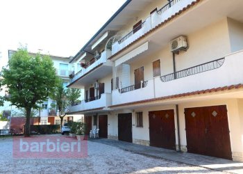 Foto 2 - Trilocale Viale Abruzzi
 
39, Cervia - foto 2