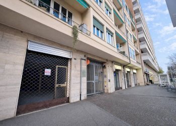 Foto 12 - Locale Commerciale Viale Cavour, Ferrara - foto 12