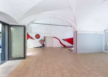 Interno non residenziale - Negozio via Giovanni Battista Campodonico, 54, Lavagna - foto 16