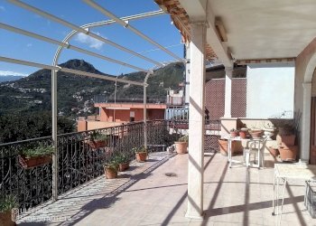 Foto 2 - Quadrilocale Via Otto Geleng
 
57, Taormina - foto 2