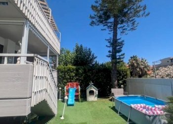 Piscina - Villa a Schiera Lungomare Guglielmo Marconi, Santa Marinella - foto 11