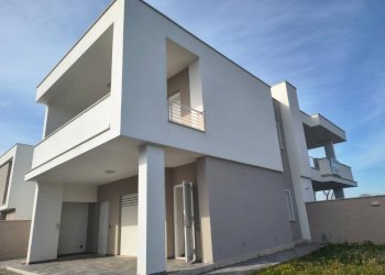 Facciata - Villa piazza del Consorzio, Anzio - foto 1