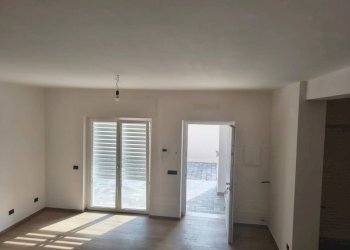 Salone - Villa piazza del Consorzio, Anzio - foto 8