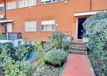 Giardino - Villa a Schiera via Eupoli, Roma - foto 1