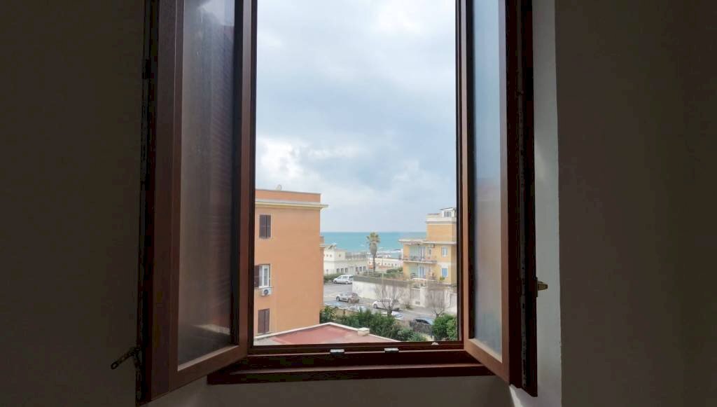 Vista - Trilocale via delle Nereidi, Roma (zona Lido di Ostia) - foto 2