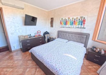 Camera da letto - Villa via Calvignano, hamlet Dragona, Roma - photo 19