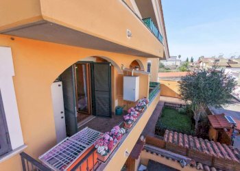 Balcone - Villa via Calvignano, hamlet Dragona, Roma - photo 27