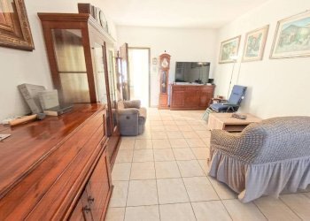 Salone - Three-room apartment via Carlo Casini, hamlet Dragona, Roma - photo 11