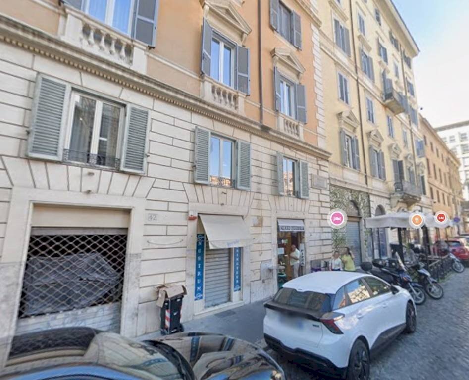 Facciata - Panificio - Pastificio via Palermo, Roma (zona Centro Storico) - foto 2