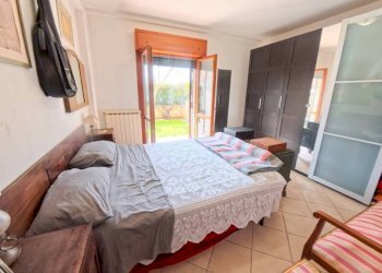 Camera da letto - Bilocale via Luigi Cochetti, Roma - foto 15