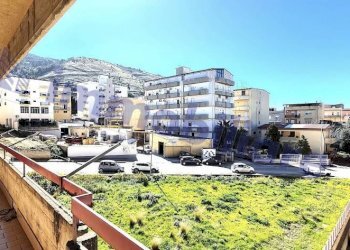 Balcone - Appartamento via Giuseppe Pitrè, 6, Alcamo - foto 10