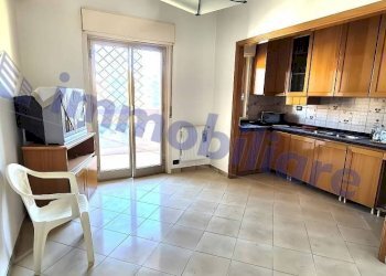 Cucina - Appartamento via Giuseppe Pitrè, 6, Alcamo - foto 24