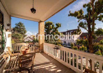 Foto 41 - Villa Strada Genova
 
183, Moncalieri - foto 40