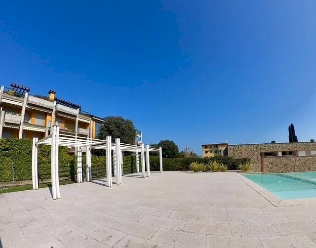 Foto 1 - Villa a Schiera Via Comboni
 
30, Desenzano del Garda - foto 1