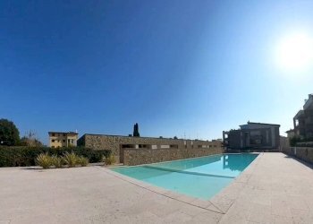 Foto 2 - Villa a Schiera Via Comboni
 
30, Desenzano del Garda - foto 2