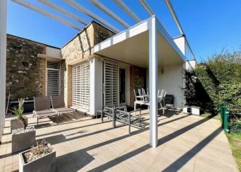 Foto 54 - Villa a Schiera Via Comboni
 
30, Desenzano del Garda - foto 54