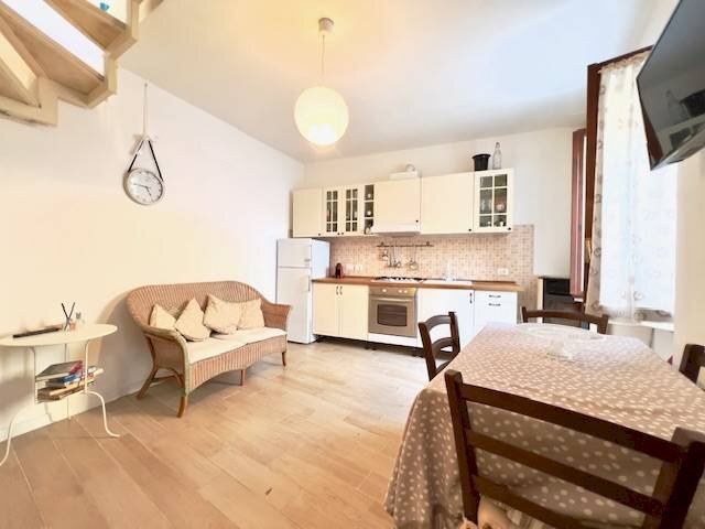 Foto 2 - Trilocale VIA ROSSERA
11, Moniga del Garda - foto 2