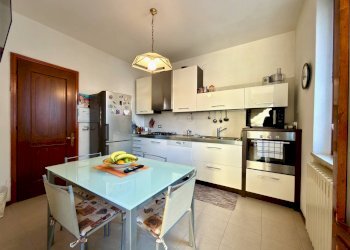 Foto 16 - Villa a Schiera Via Bogliaco
 
33, Desenzano del Garda - foto 16