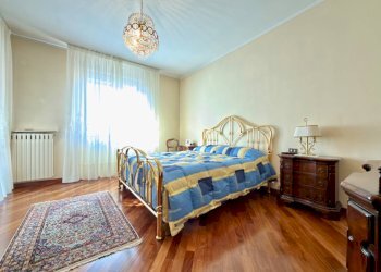 Foto 25 - Villa a Schiera Via Bogliaco
 
33, Desenzano del Garda - foto 25