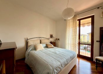 Foto 38 - Villa a Schiera Via Bogliaco
 
33, Desenzano del Garda - foto 38