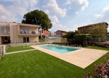 Foto 3 - Trilocale Via Frassino
 
18, Peschiera del Garda - foto 3