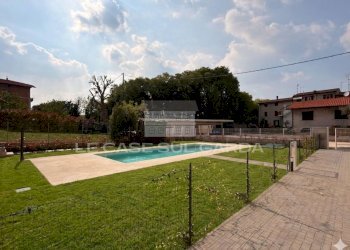 Foto 4 - Trilocale Via Frassino
 
18, Peschiera del Garda - foto 4