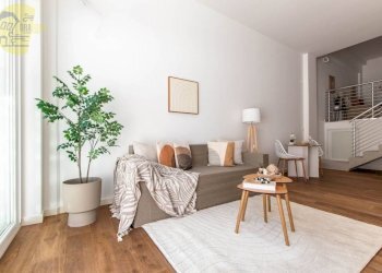 Salone - Loft via Capitolina, 3/1, Trieste - foto 17