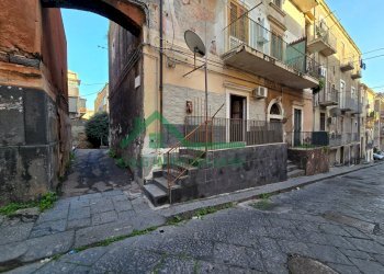 Foto 2 - Casa indipendente Via Carlo Ardizzone, Catania - foto 2