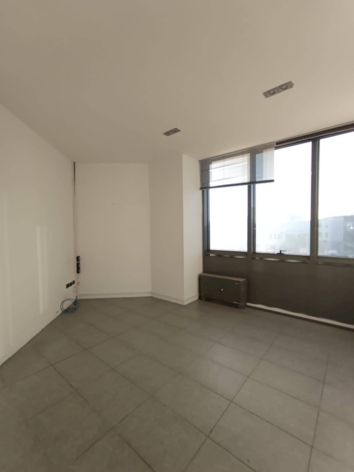 Foto 1 - Ufficio Via Emilia Est
 
907, Modena - planimetria 1