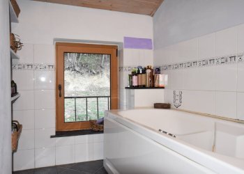 Foto 33 - Casa indipendente Via San Bartolomeo del Bosco
108, Savona - foto 33