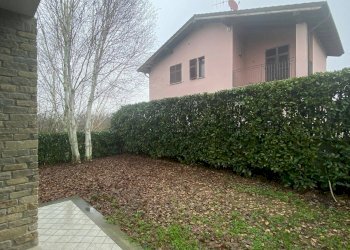 Foto 2 - Villa Frazione monterotondo località fossato superiore
 
90, Gavi - foto 2