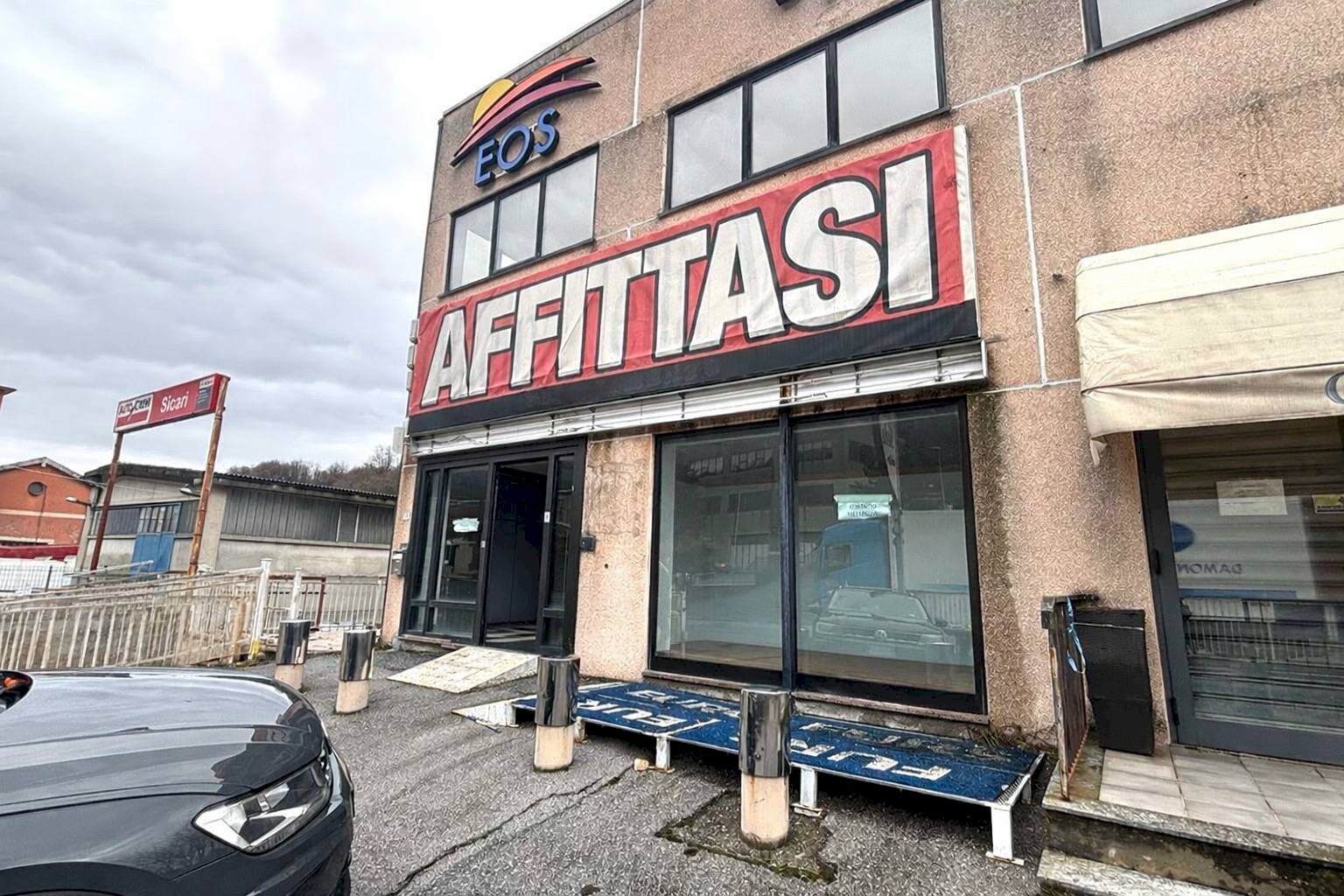 Foto 1 - Capannone Via Guglielmo Marconi
 
118, Savignone - foto 1