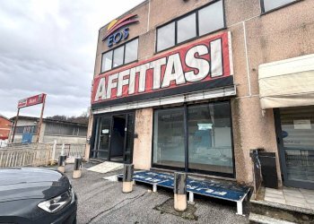 Foto 1 - Capannone Via Guglielmo Marconi
 
118, Savignone - foto 1