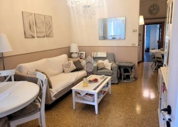 Three-room apartment Via dei Pini, Rapallo - photo 4