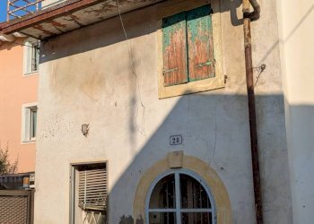 Foto 1 - Rustico Via Tesi
 
28, Verona - foto 1