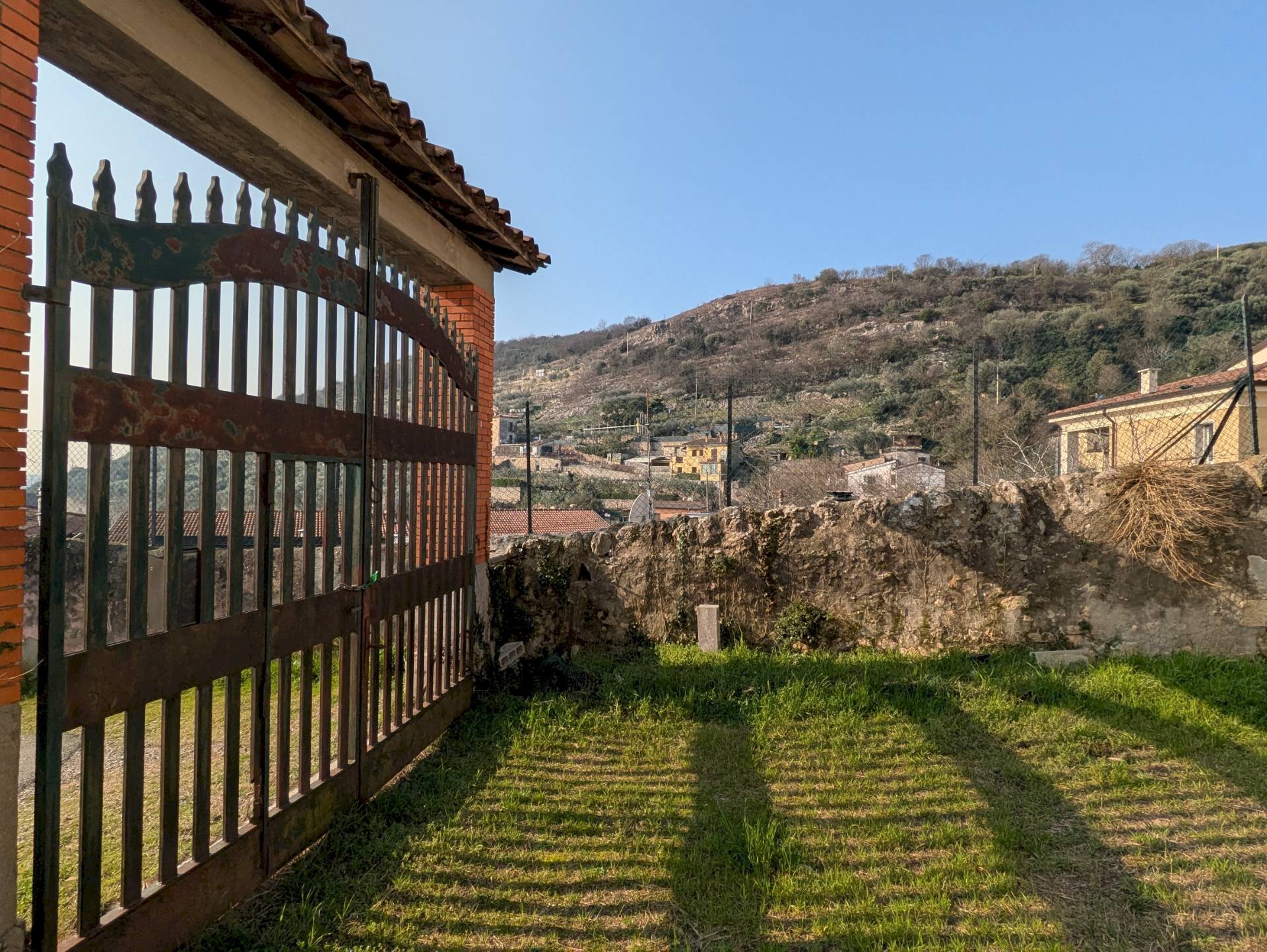 Foto 2 - Rustico Via San Rocchetto Di Quinzano
18, Verona - foto 2