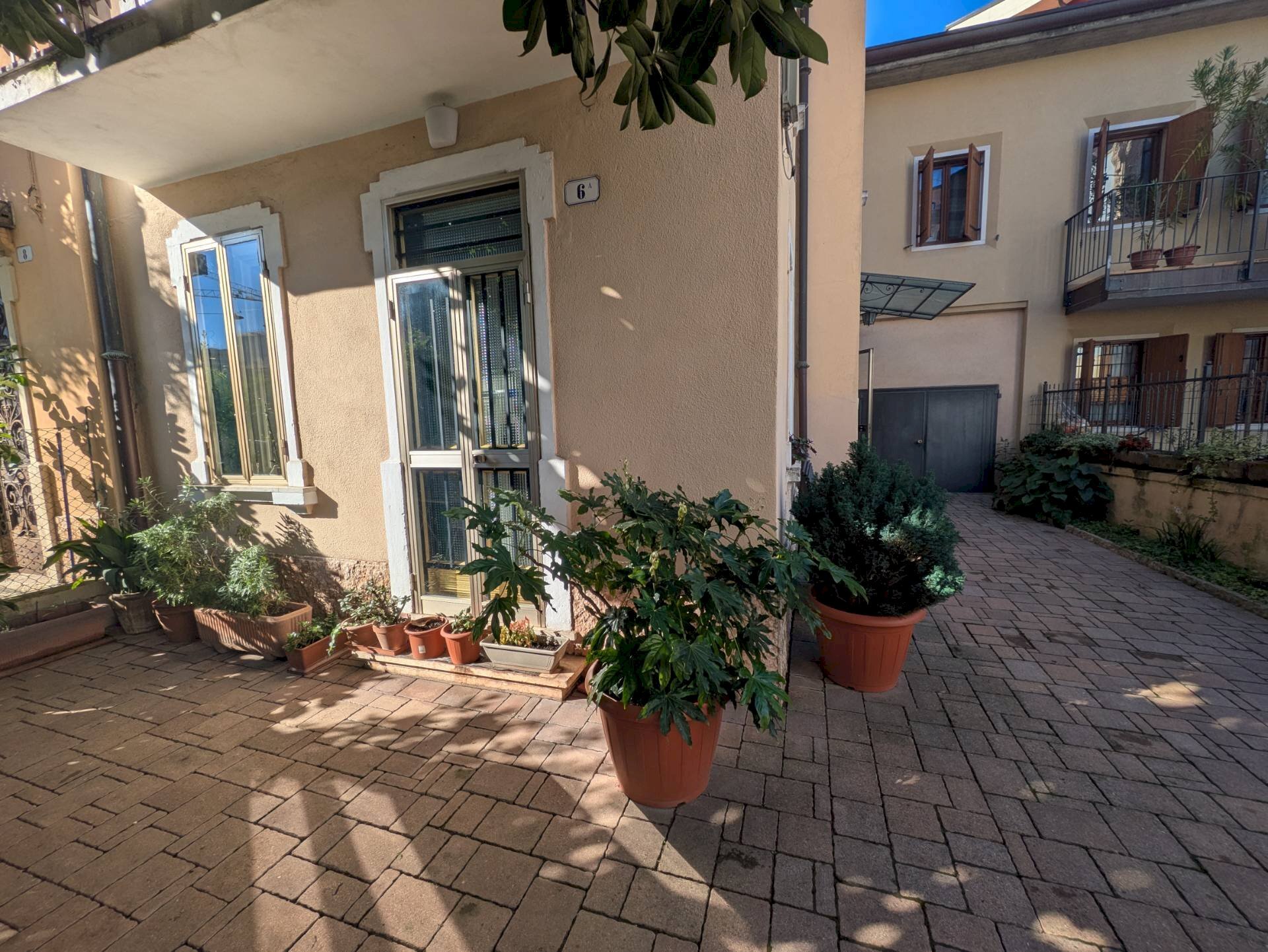 Foto 2 - Villa a Schiera Via Sante Pinaroli
6, Verona - foto 2