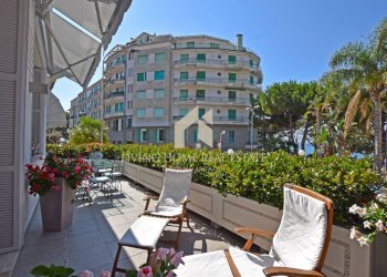 Foto 2 - Four-room apartment Via Roma
 
4, Ospedaletti - photo 2