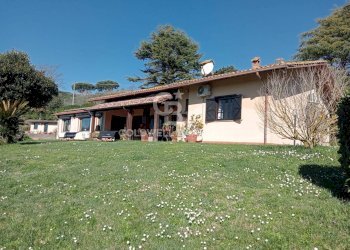 Foto 42 - Villa Via di Rocca Romana
 
329, Sutri - photo 42