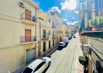 Foto 33 - Appartamento Via Roma
 
67, Castellammare del Golfo - foto 33