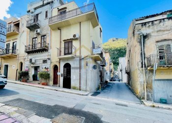 Foto 36 - Appartamento Via Roma
 
67, Castellammare del Golfo - foto 36