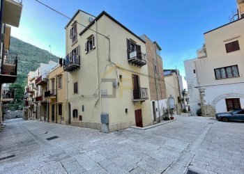 Foto 1 - Casa indipendente Via Gioacchino Rossini
 
28, Castellammare del Golfo - foto 1