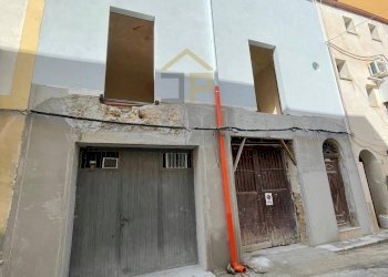 Foto 1 - Casa semi indipendente Via Costantino
 
60, Castellammare del Golfo - foto 1