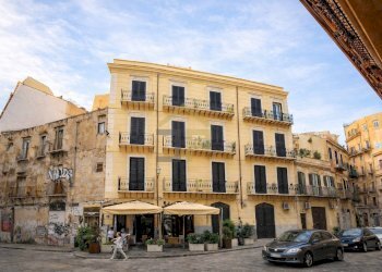 Foto 3 - Apartment Piazza Teatro Santa Cecilia
 
12, Palermo - photo 3